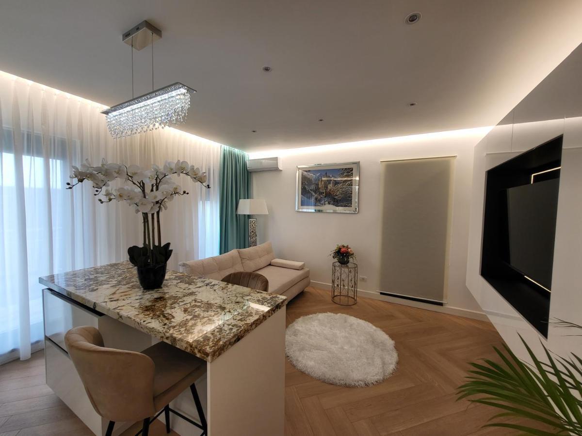 Grozavesti Luxury Apartment With 2 Rooms Bucareste Exterior foto